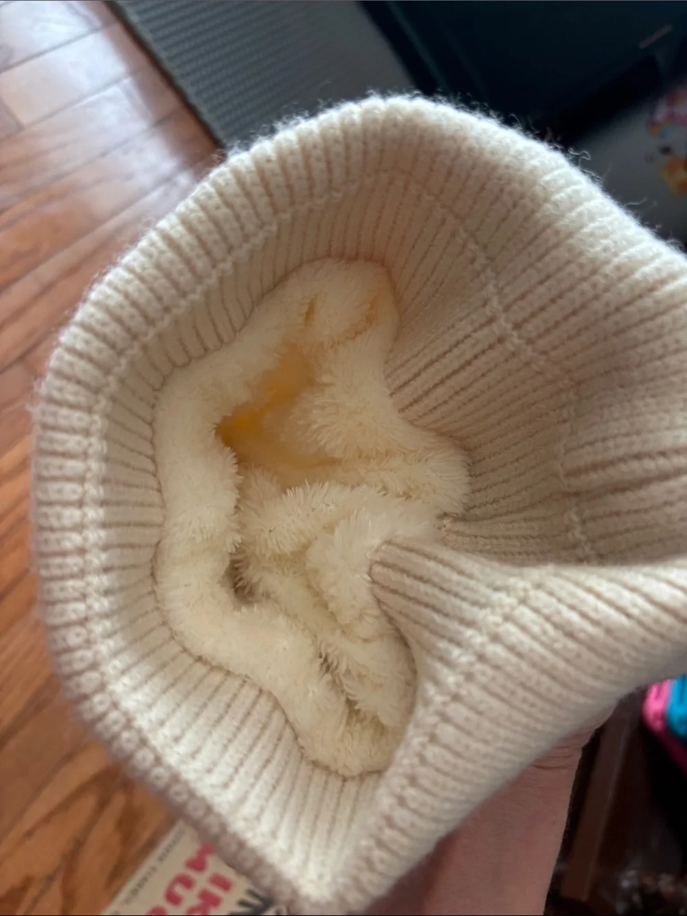 Insulated Thermal hat Cream Cable Knit Pom Beanie, Sherpa lined